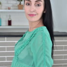 Di Devi in 'Foreign Beauty'