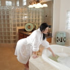 Licious Gia in 'Relaxing Bath'