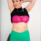 Lisa Pinelli in 'Hot In Heels'