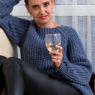 Oliya in 'Sweet Sensations'