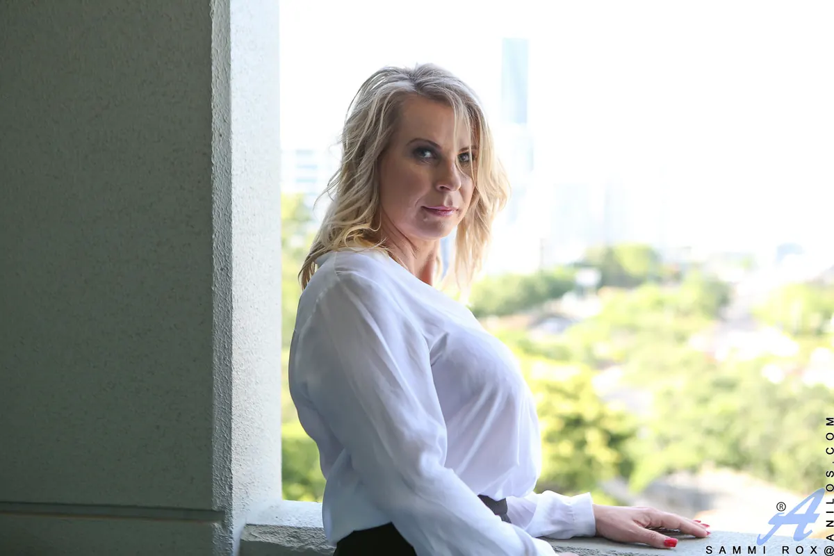 Sammi Rox - Big Tits | Picture (1)