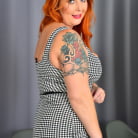 Tammy Jean in 'Teasing With Tammy'